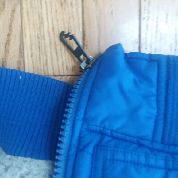 SOLD! LIKE NEW mens billabong winter jacket - Picture 3 of 7